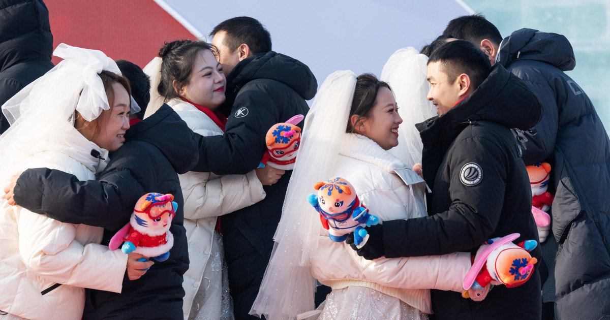 Marriages in China plunged by a record last year, fanning birthrate concerns