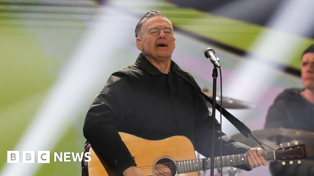 ‘Grease and rags’ sewer fatberg blockage ends Bryan Adams concert