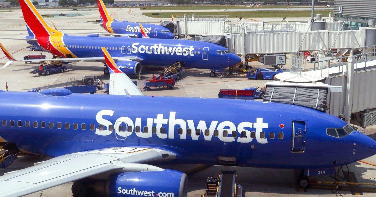 Goodbye to ‘bags fly free’ on Southwest Airlines, the last freebie in America