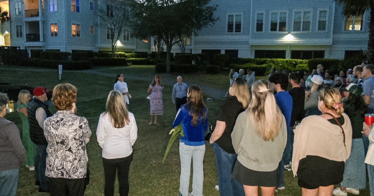 South Carolina apartment complex holds vigil for resident alligator killed after complaints