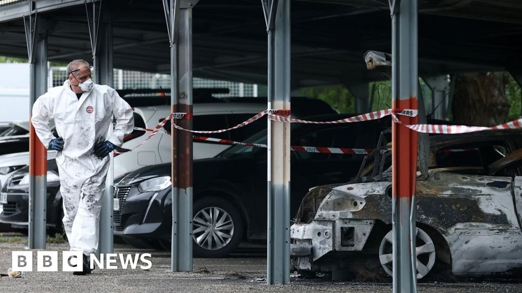 French jails have come under attack. Are violent drug gangs to blame?