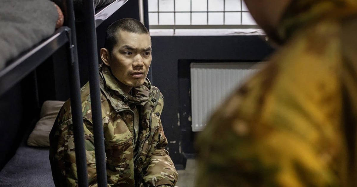 Video shows Chinese national captured after fighting for Russia, Ukraine claims