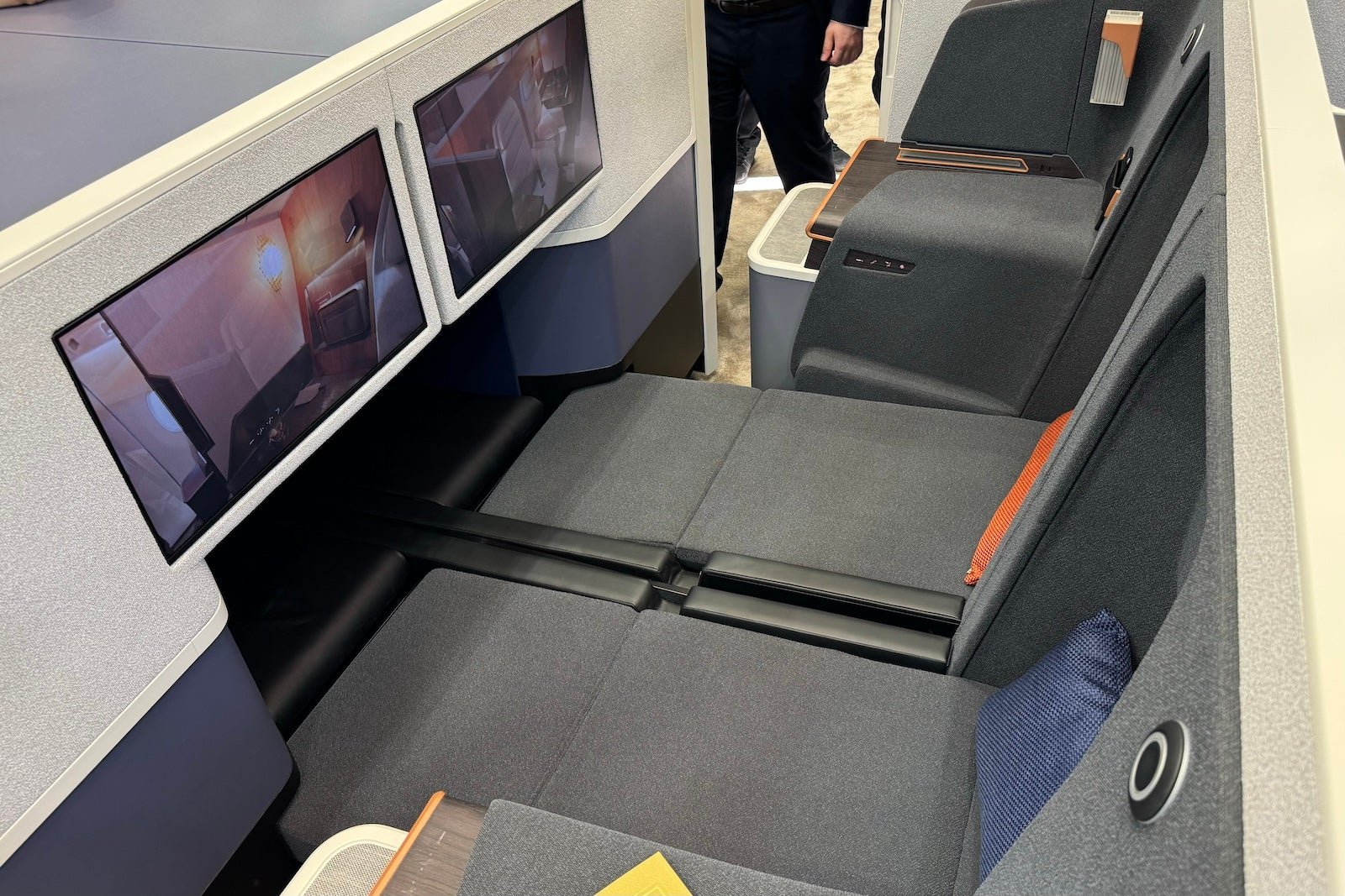 The airplane seat maker behind La Premiere unveils new business-class concept