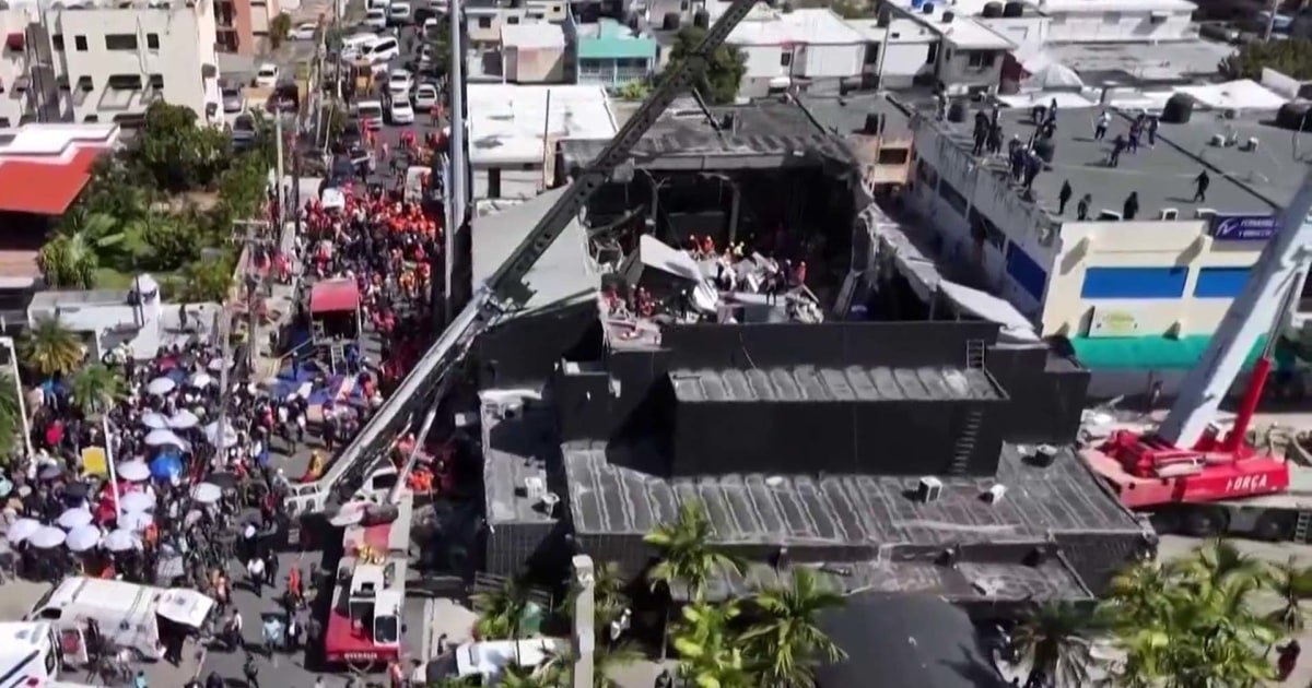 Roof of nightclub in Dominican Republic collapses mid-concert