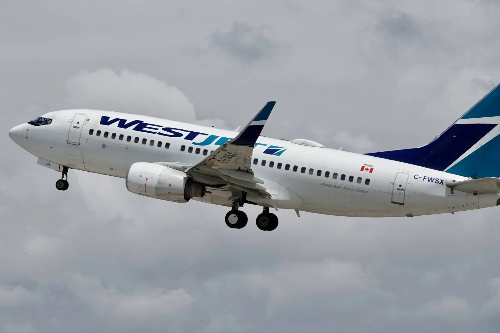 WestJet to retrofit some cabins where reclining seats may cost more