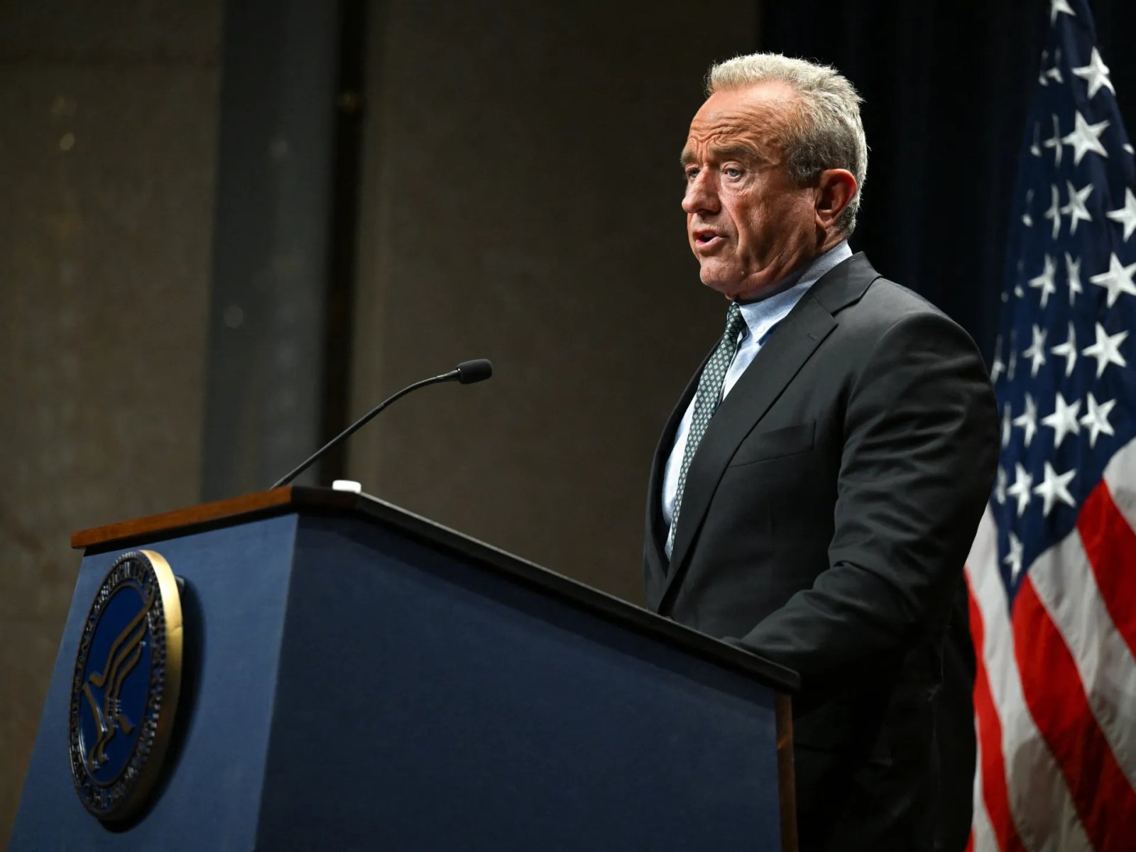 RFK Jr walks back Trump administration’s claims linking Tylenol and autism | Donald Trump News