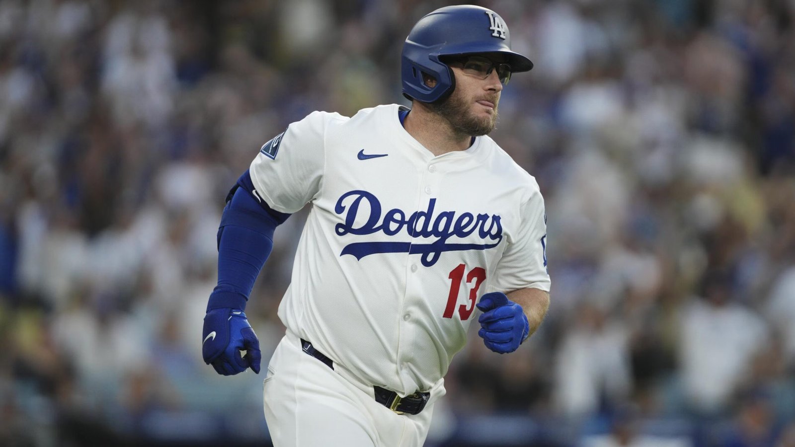 Dodgers Reportedly Exercise Max Muncy’s $10M Contract Option After World Series Win