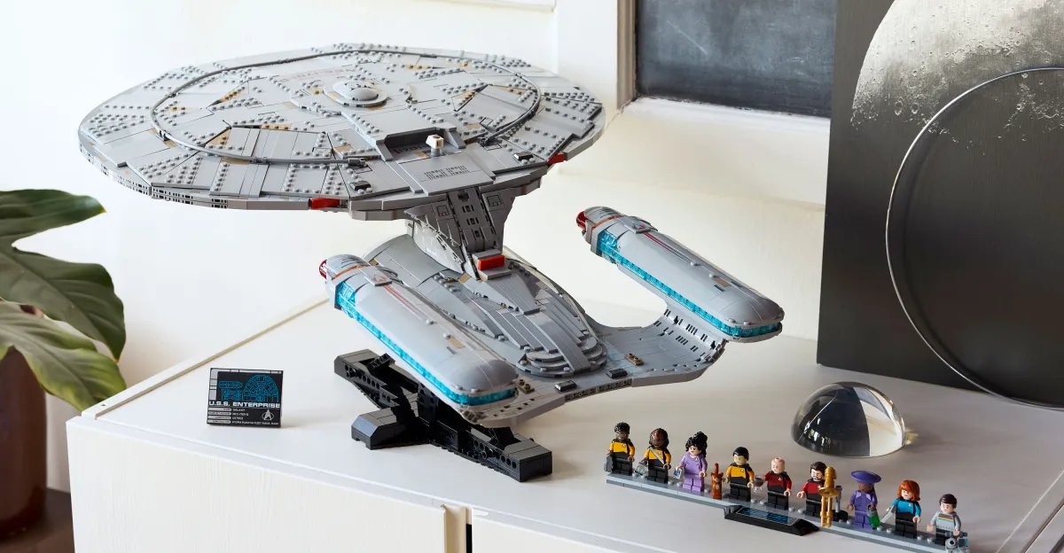 Lego’s first Star Trek set is a $400 Enterprise NCC-1701-D.