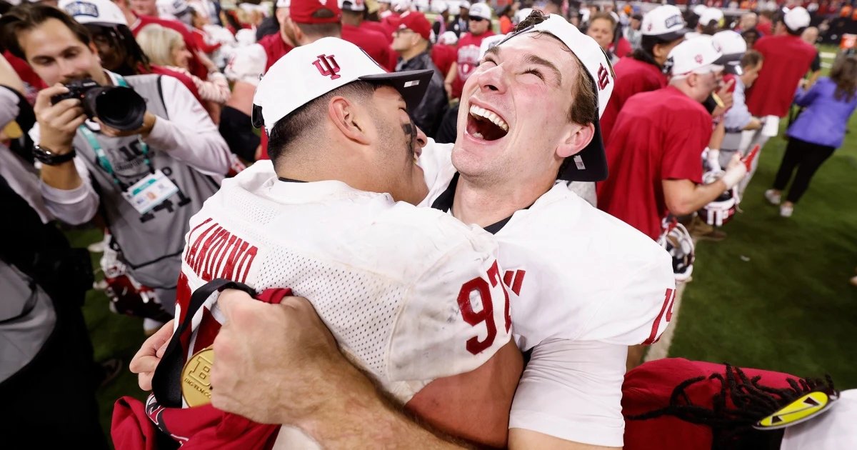 College Football 2025 Playoff Bracket Set to Be Unveiled