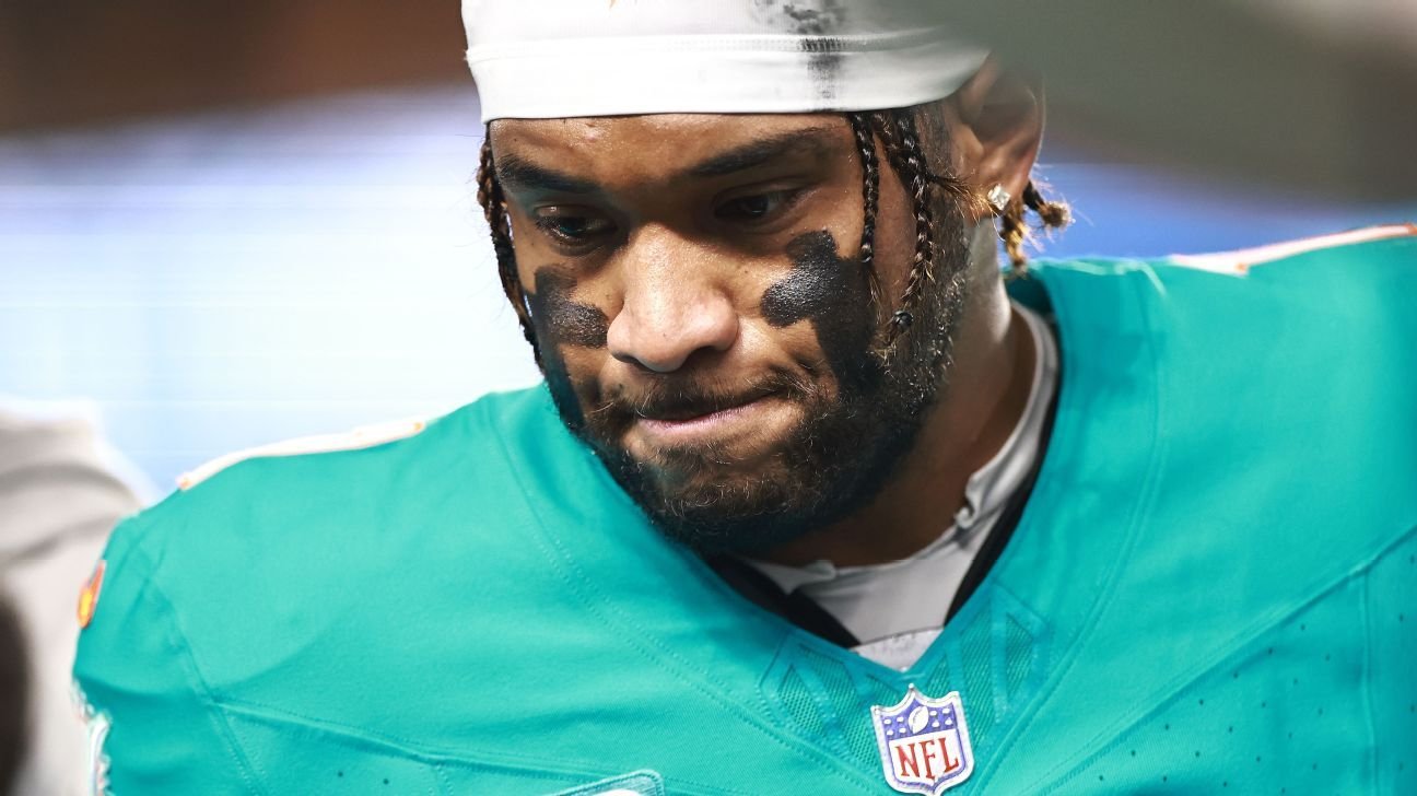 How Tua Tagovailoa’s benching impacts future of Dolphins?