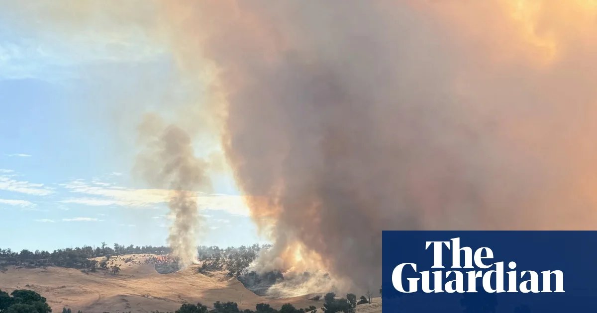 WA bushfire downgraded while Queensland and NT brace for monsoonal rain and flooding | Australia weather