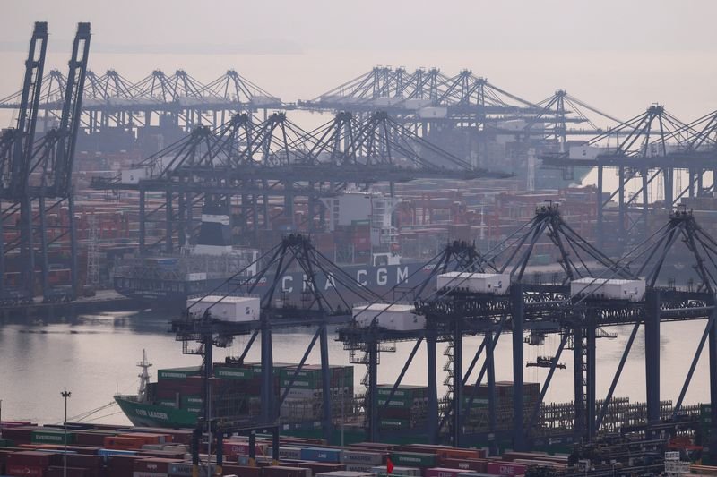 China’s November exports top expectations, imports underperform