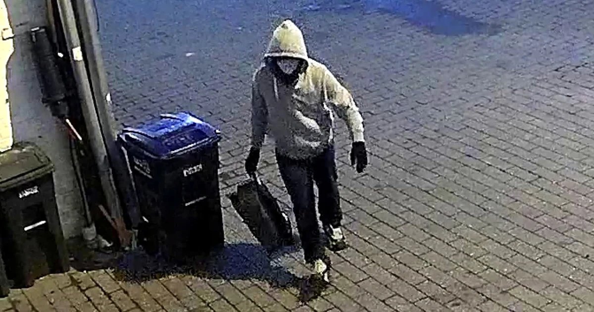 Pipe bomb suspect told FBI he believed 2020 election conspiracy theories