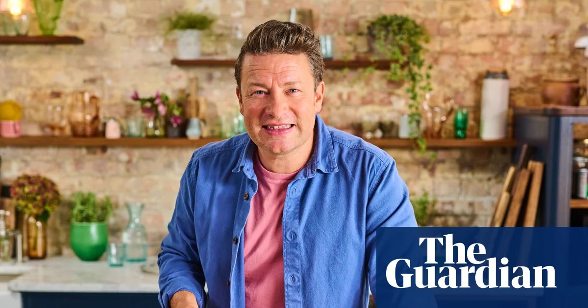 Jamie Oliver to relaunch Italian restaurant chain in UK six years after collapse | Jamie Oliver