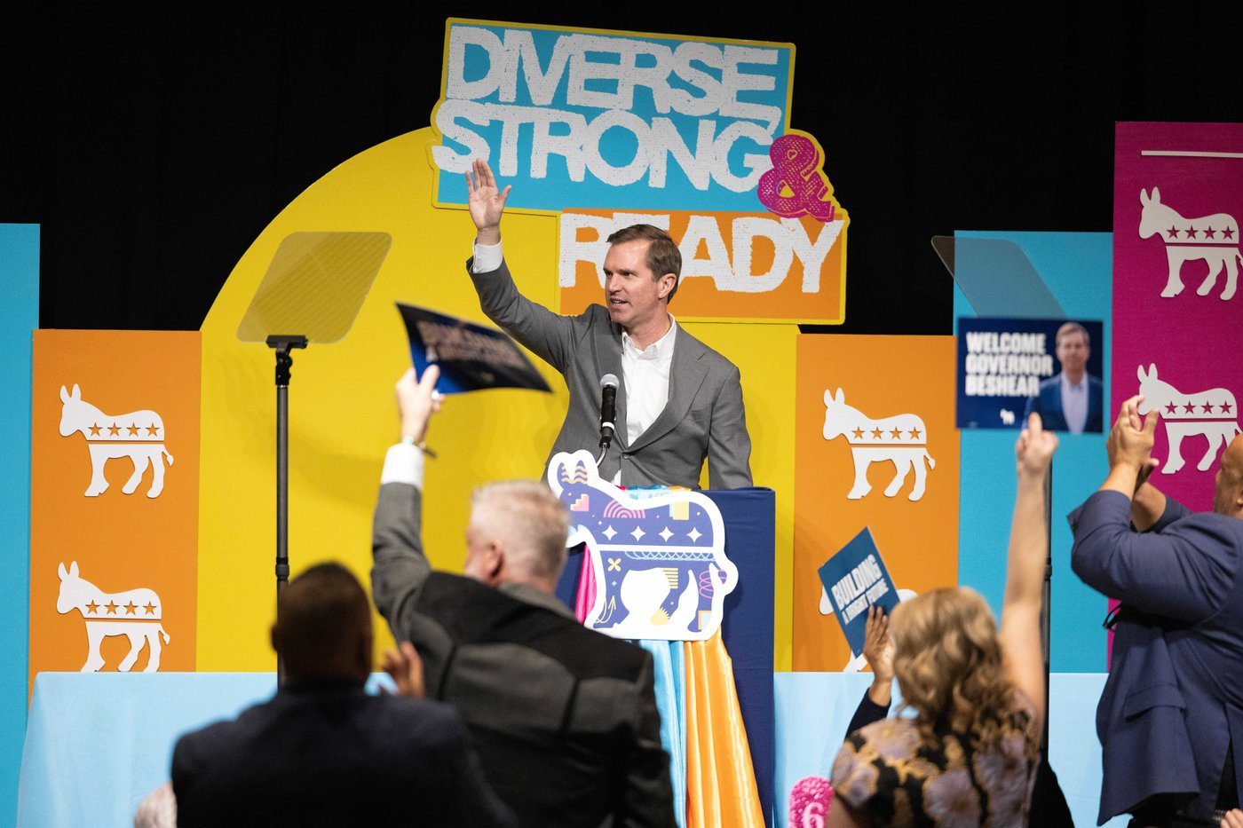 Democratic governors say the party’s midterm strategy must focus on voters’ pocketbook concerns