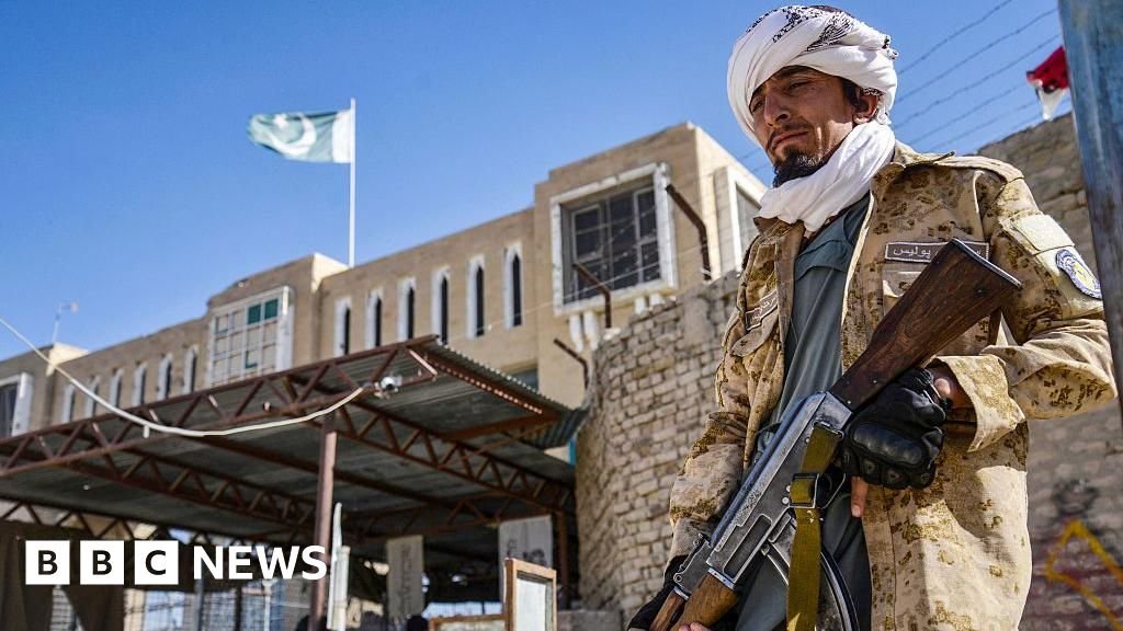New clashes break out between Pakistan and Afghanistan
