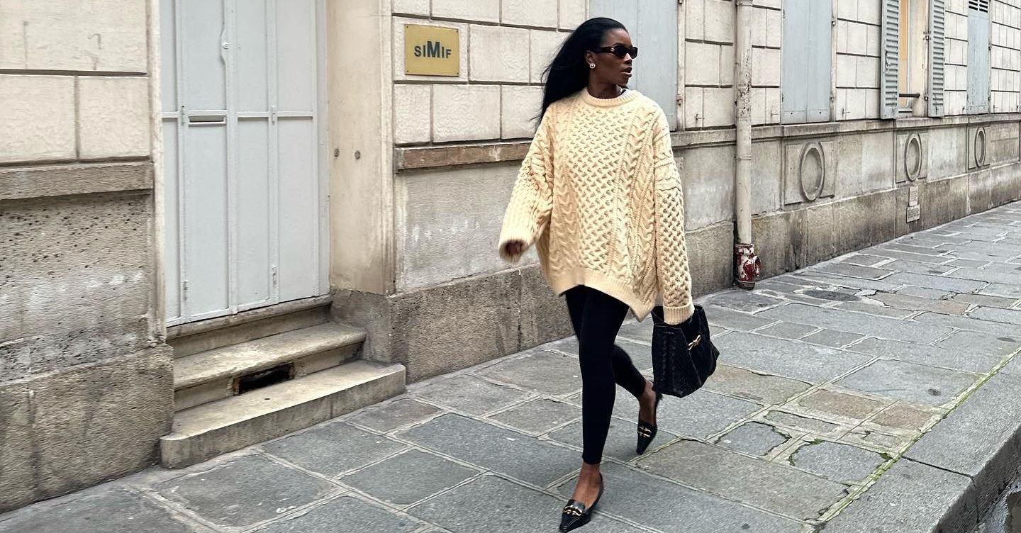 5 Stylish Black-Legging Outfits to Wear This Week