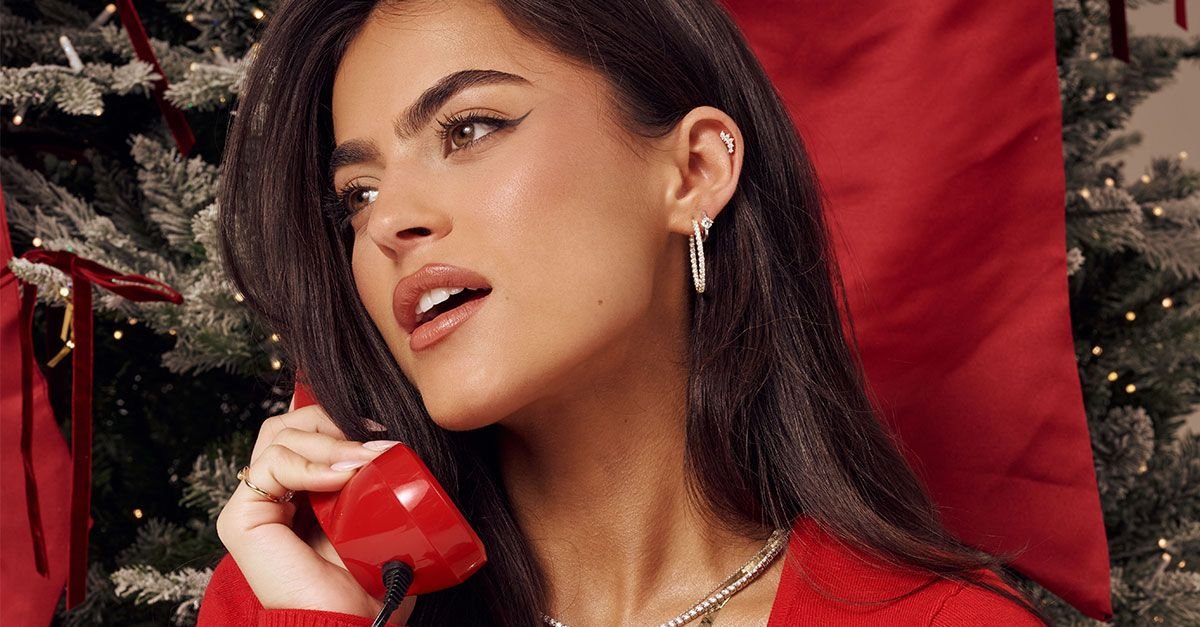 The Gifts Sarah Jane Nader Is Giving Her Sisters for the Holidays