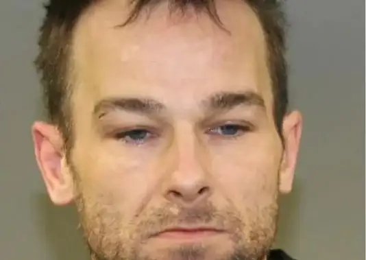 Oshawa fatal stabbing suspect linked to Peterborough homicide