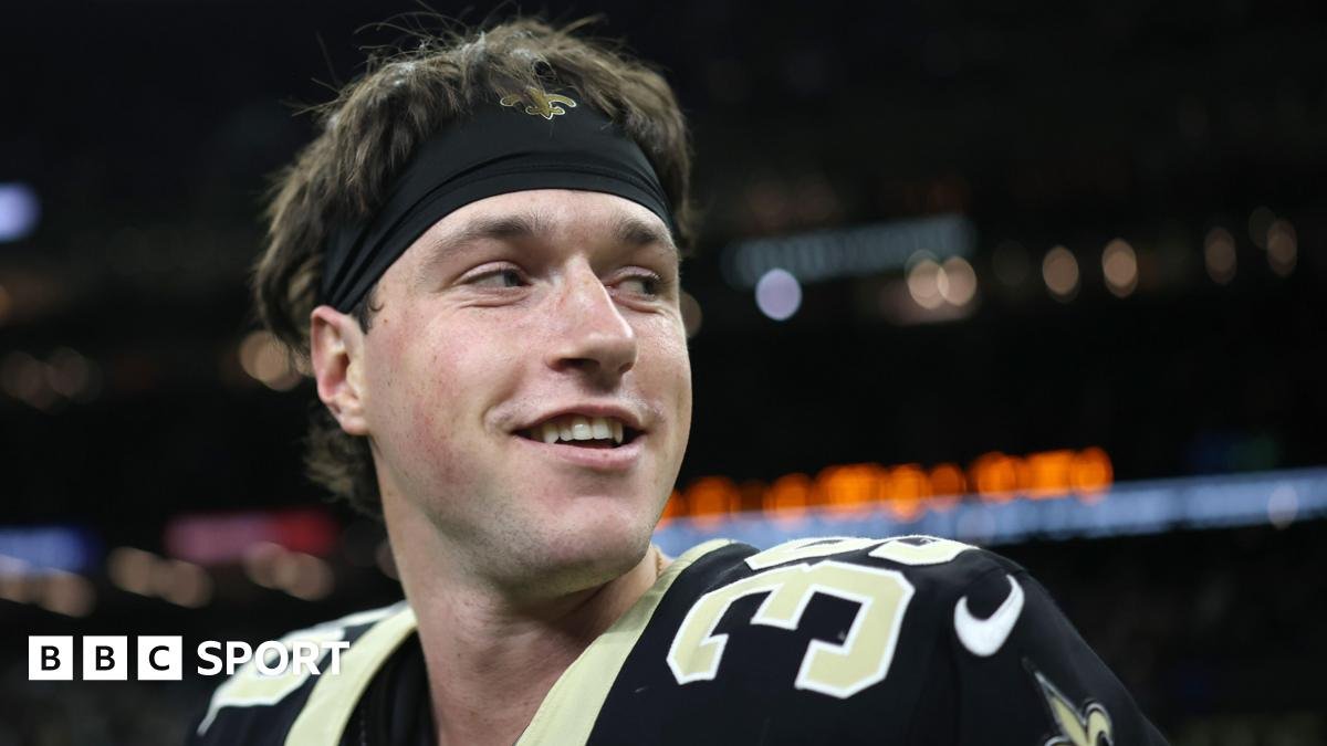 Charlie Smyth: County Down kicker hits game-winner as New Orleans Saints beat Carolina Panthers