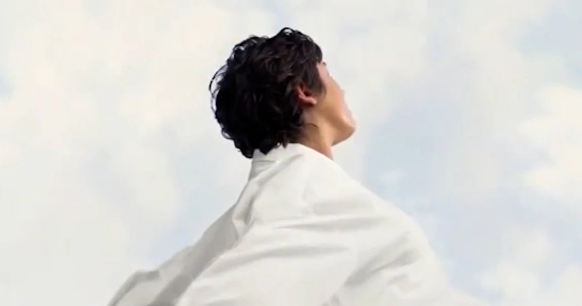 Pantone reveals ‘Cloud Dancer’ as annual color of 2026