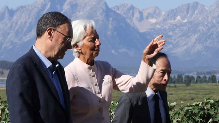 No pre-Christmas let-up for economic data reports