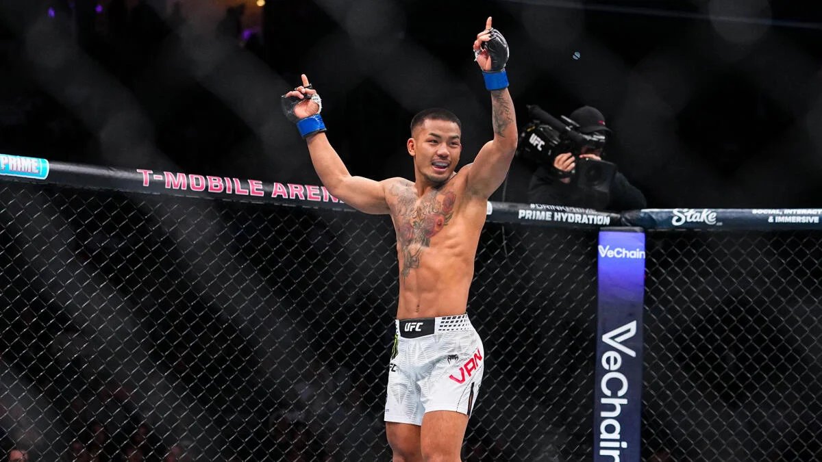 UFC 323 results: Joshua Van earns title after freak injury to Alexandre Pantoja