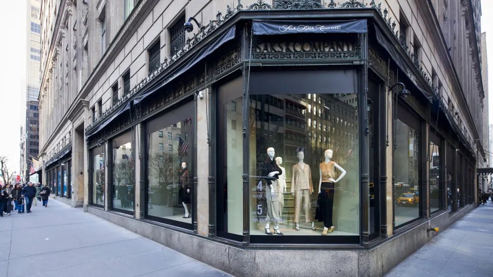 Saks Global Faces Vendor Payment Issues Amid Luxury Retail Reset