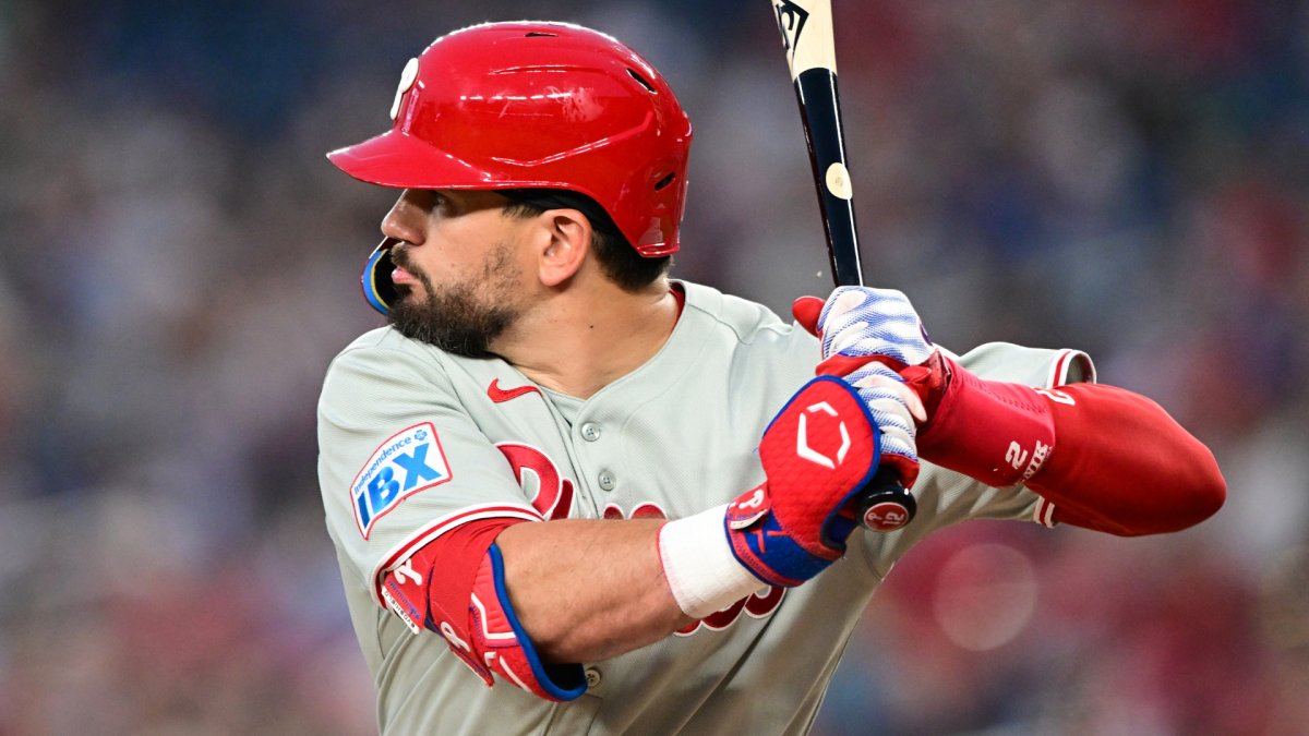 MLB free agency tracker: Latest deals as Kyle Schwarber goes back to Phillies
