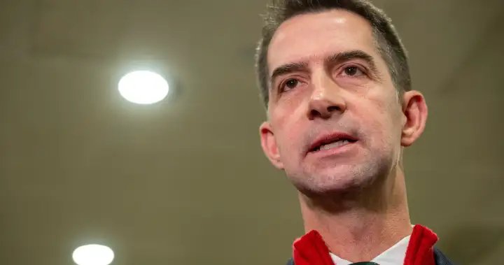 Key Republican senator backs release of alleged drug boat strike video – National