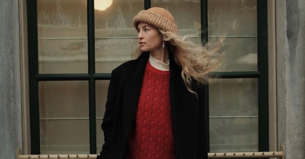 8 Cozy Outfit Ideas to Wear From Now Until Spring