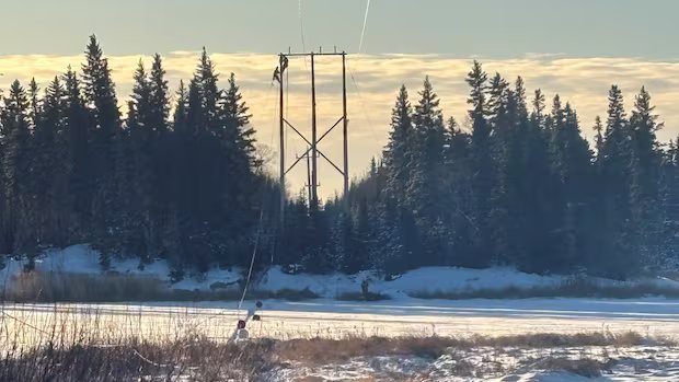 No end in sight for Pimicikamak Cree Nation evacuees even after power returns: leadership