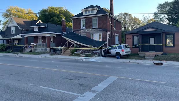 Cars crash into London buildings 5 times a month on average, new numbers show