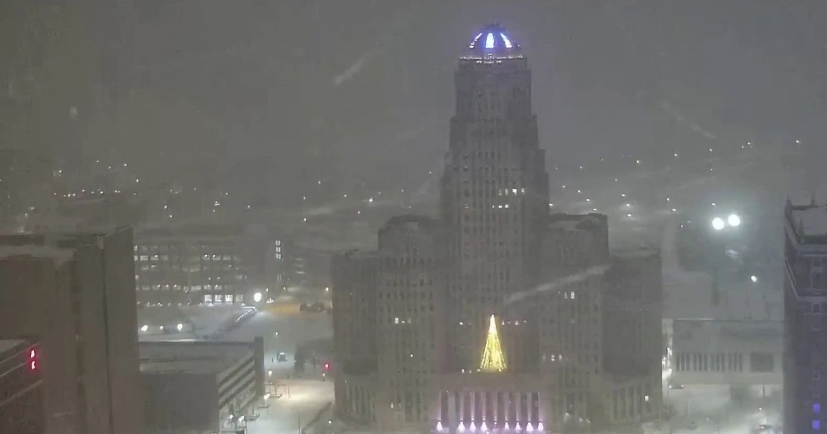 Seven dead as 185 million face winter alerts in central, eastern U.S. states