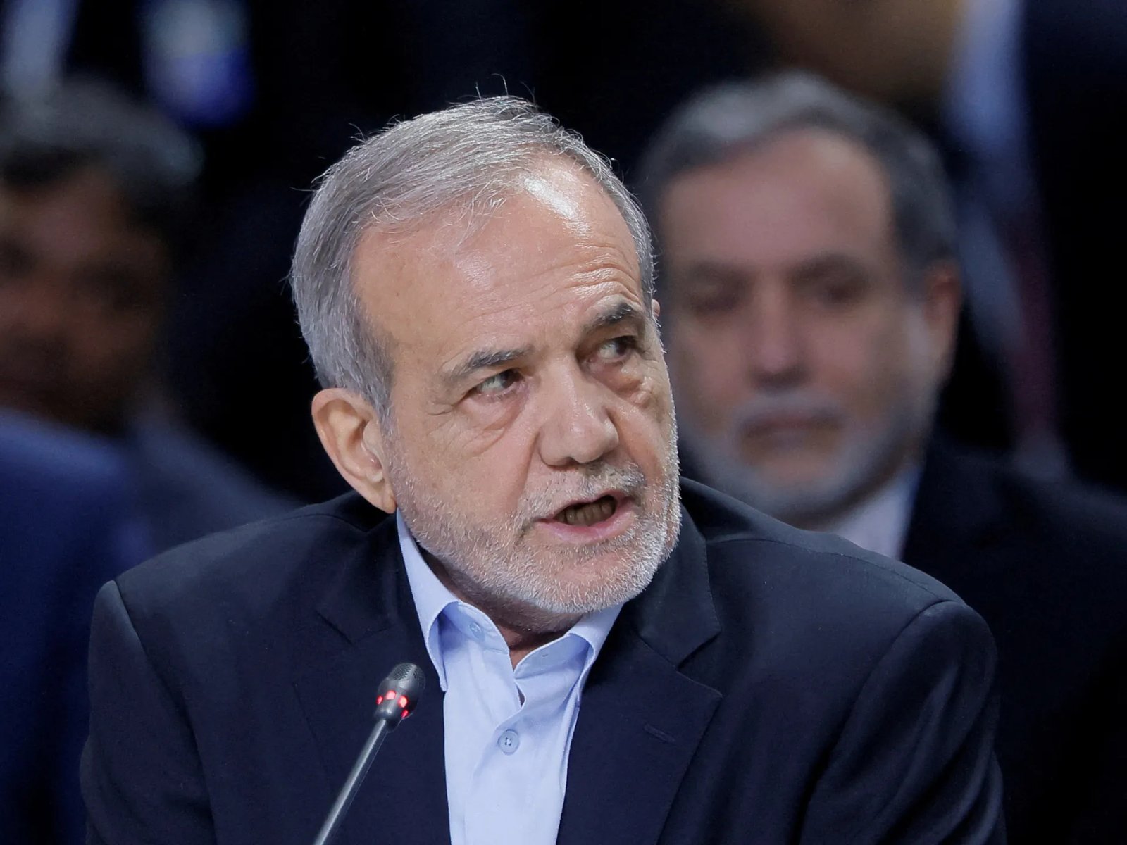 Iran’s Pezeshkian pledges economic overhaul amid spiralling protests | Business and Economy News