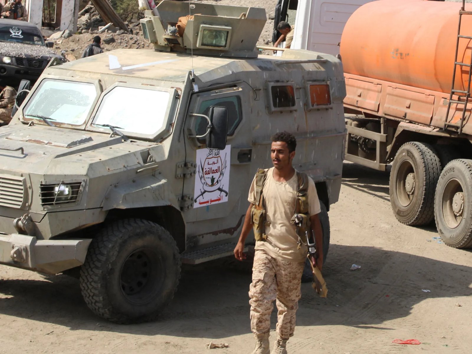 Saudi-backed forces deploy in Aden, upping pressure on separatists | Conflict