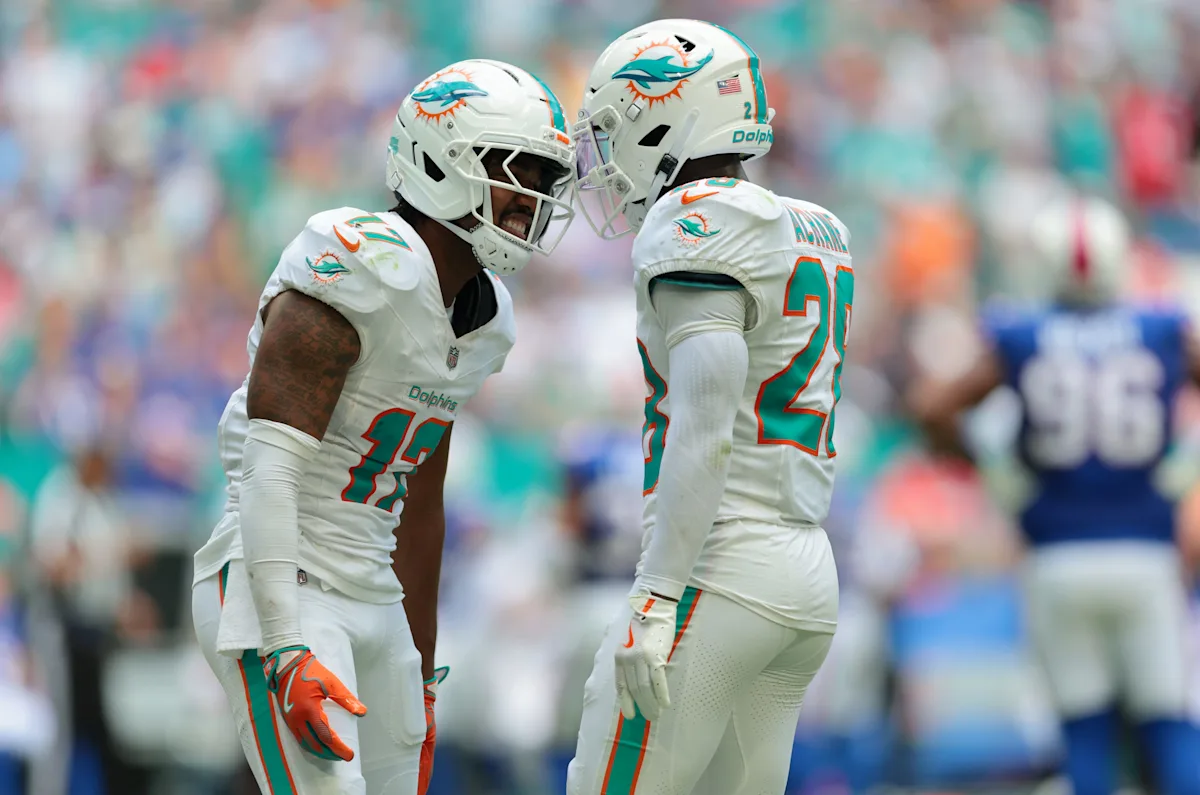 Jaylen Waddle, De’Von Achane Week 18 injury status for Dolphins