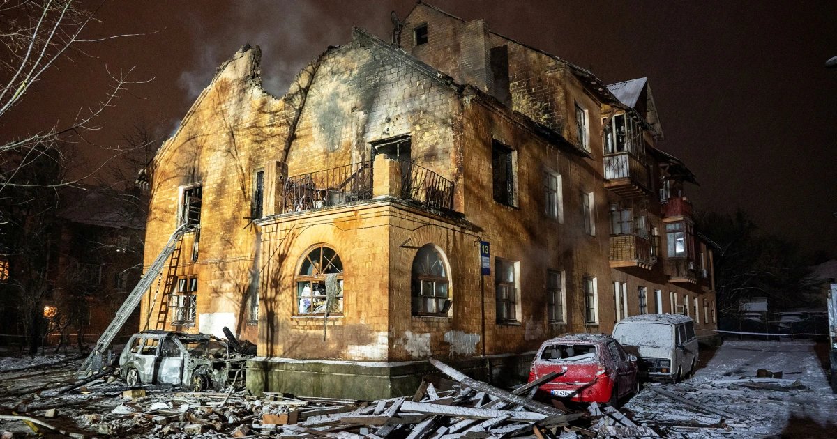 Russia attacks Ukraine with new Oreshnik ballistic missile