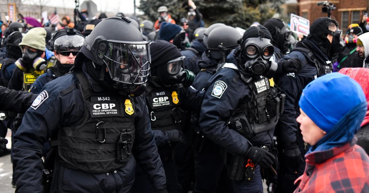 Fraud scandal and ICE unrest scramble 2026 races in blue-leaning Minnesota