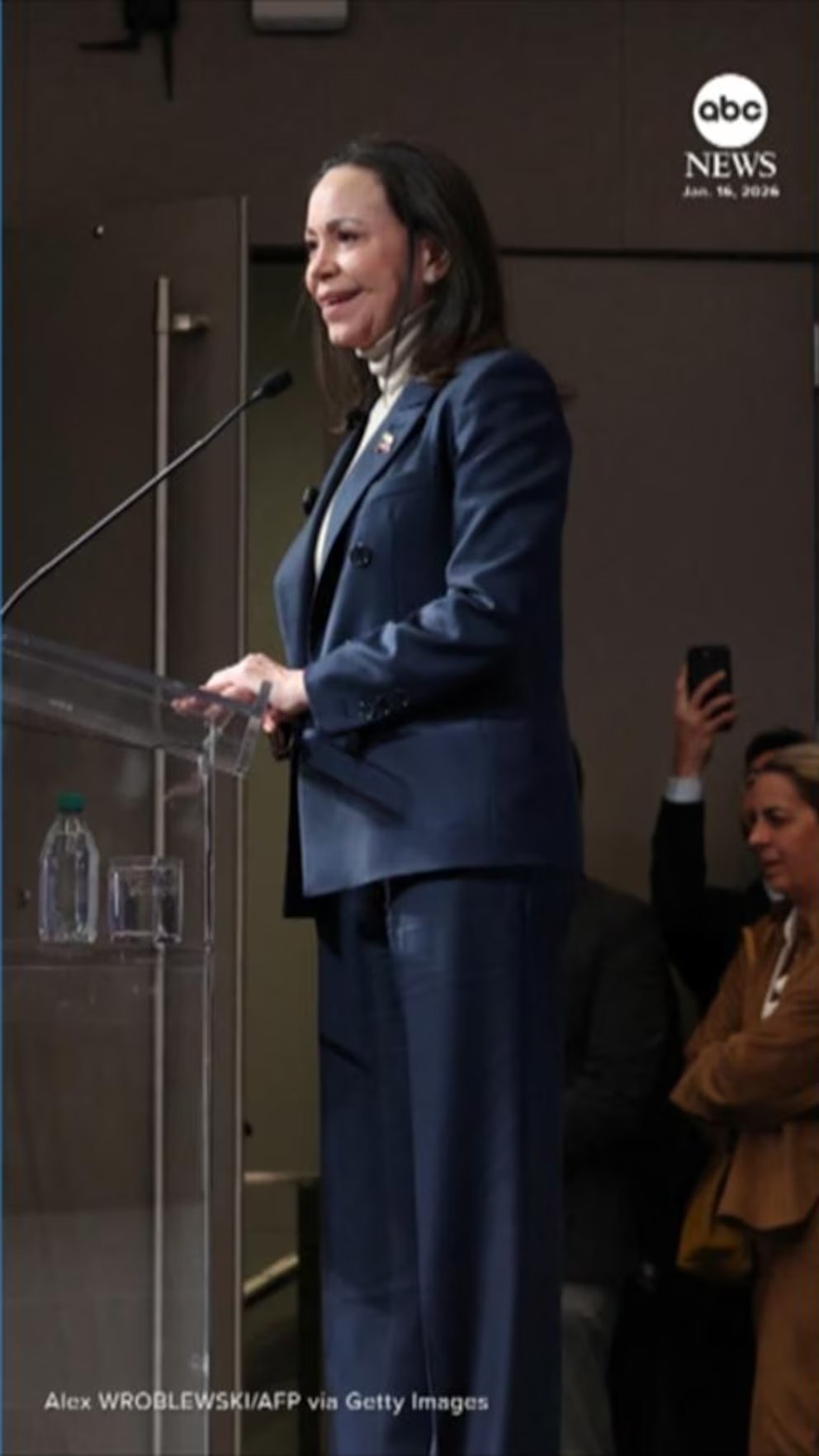 Video María Corina Machado speaks after giving her Nobel Peace Prize to President Trump