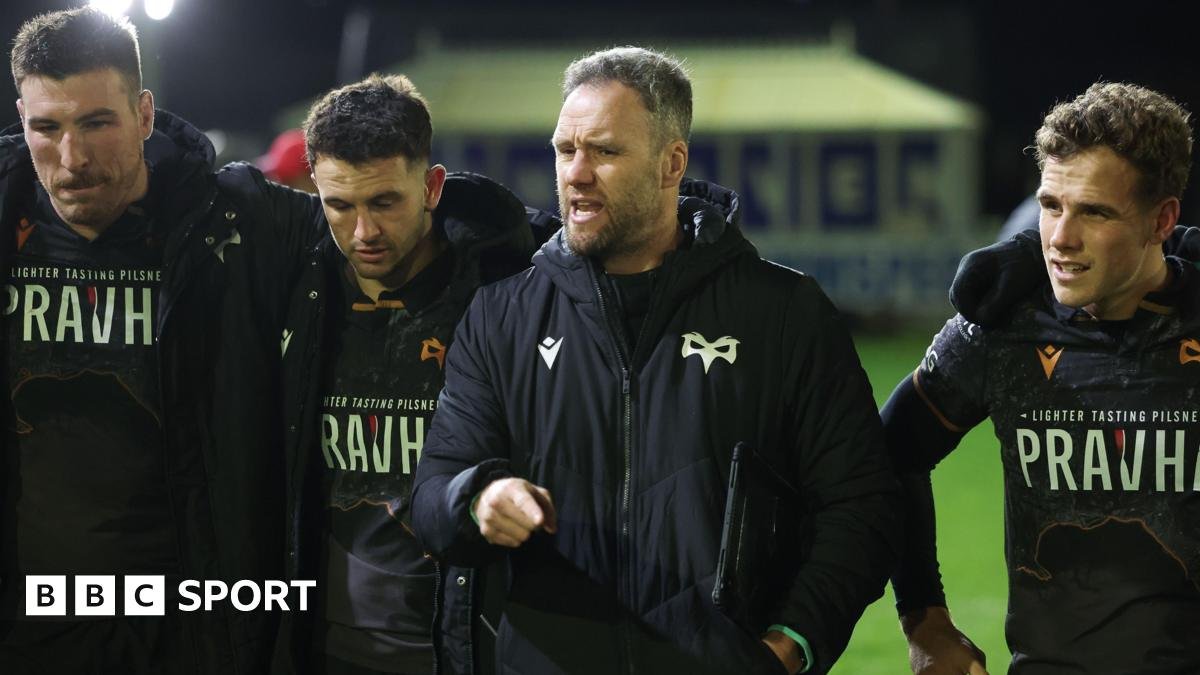 Wales rugby crisis: Ospreys told of interest in Cardiff deal as players walk out of meeting