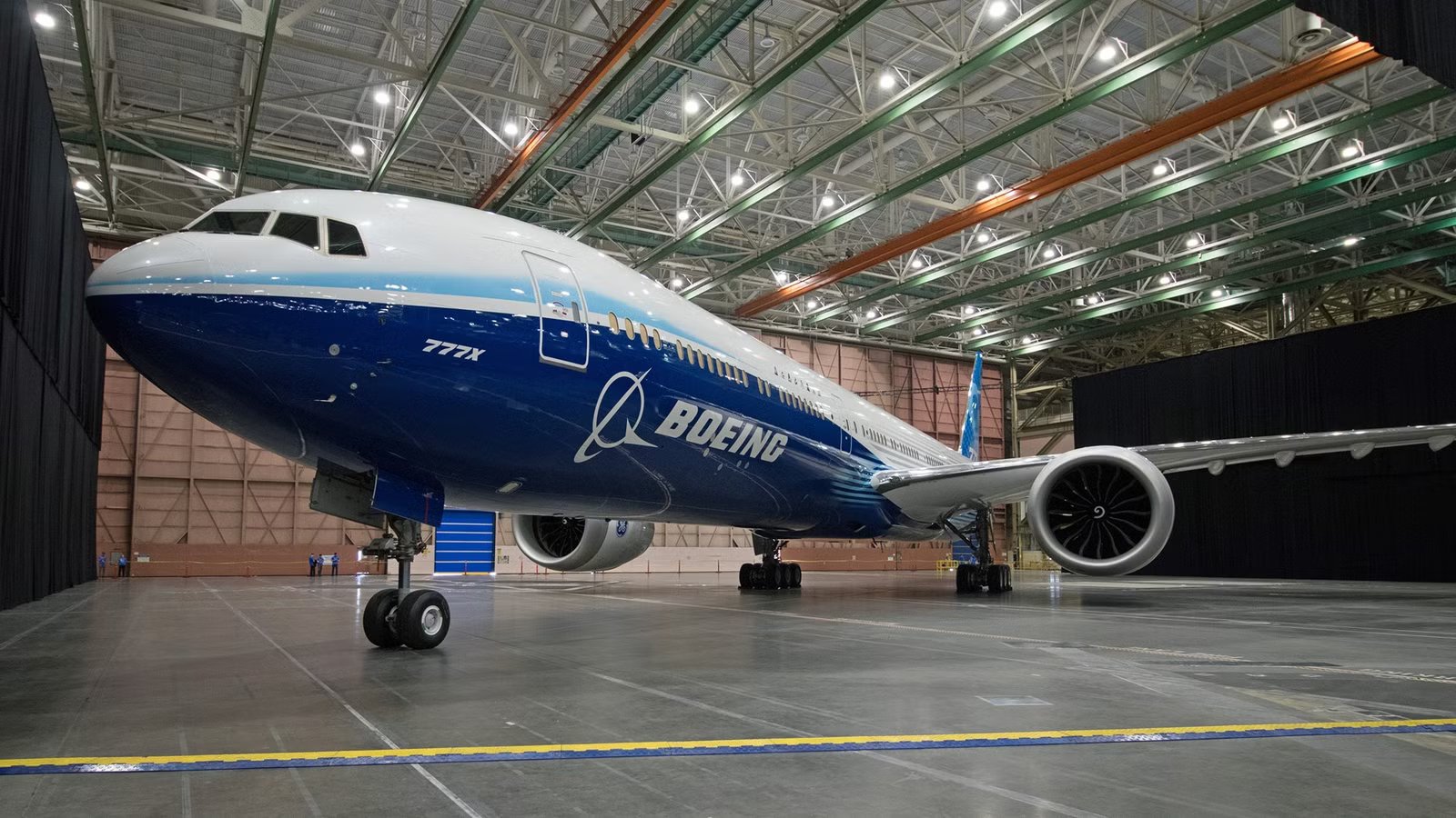 A220-500, A350-2000 Or 777-10X Models Could Launch In 2027