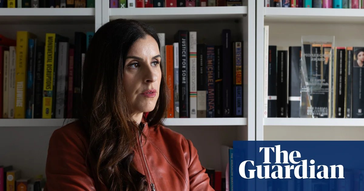 Randa Abdel-Fattah threatens defamation action against South Australian premier Peter Malinauskas | Peter Malinauskas