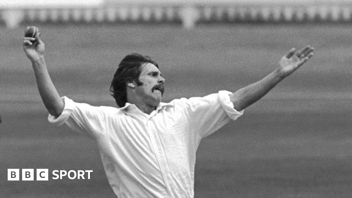 Peter Lee: Ex-Lancashire and Northamptonshire bowler dies aged 80