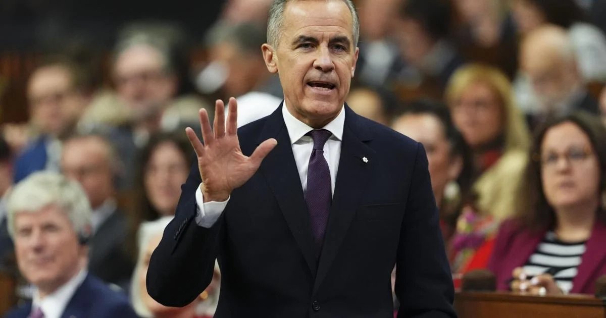 Many Canadians support an early federal election if it leads to political stability, poll suggests