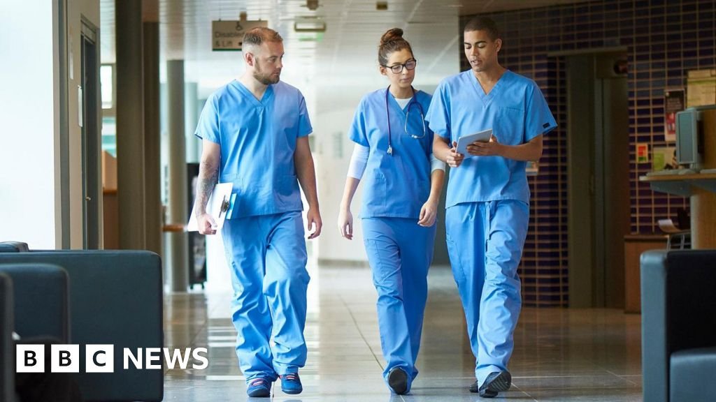 Doctors strike called off in Scotland as union backs latest pay deal