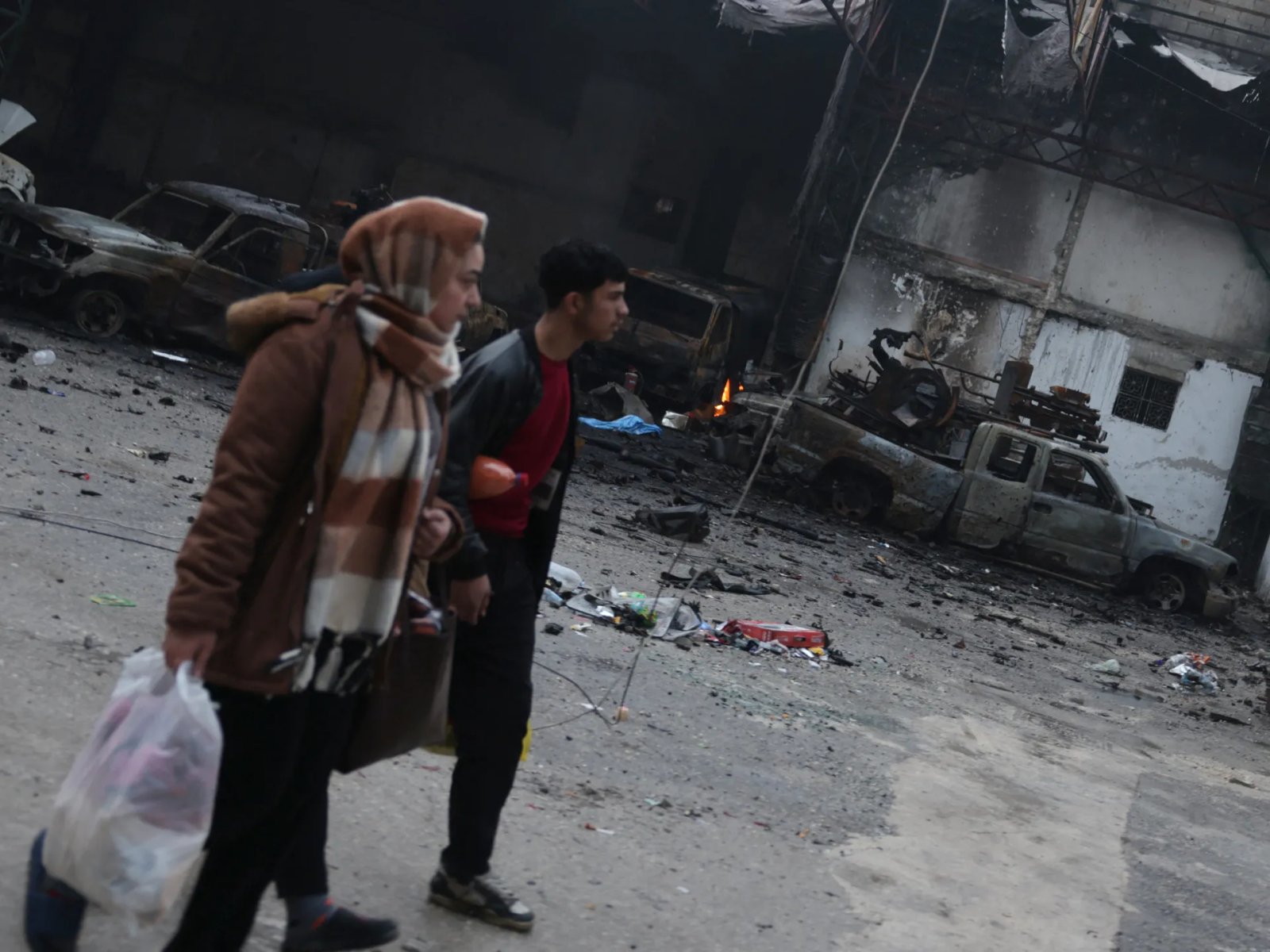 Syrians in Kurdish areas of Aleppo pick up pieces after clashes | Syria’s War News