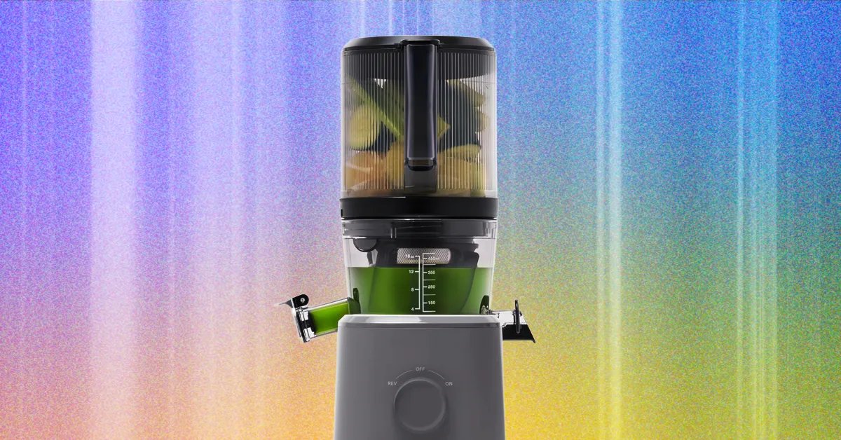 6 Best Juicers (2026): Fast Juicers and Slow Juicers