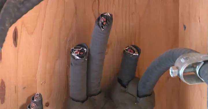 Copper thieves cause serious damage to a popular outdoor rink in St. Albert