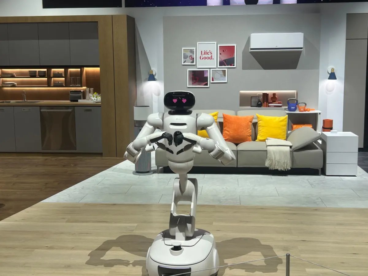 I watched LG’s new home robot CLOid do laundry but I have questions
